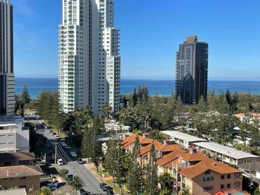 Broadbeach Apartment Level 10 With Beach Views Gold Coast Exterior foto