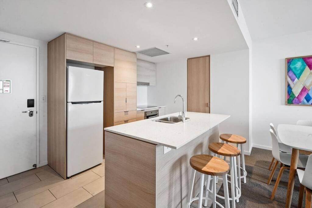 Broadbeach Apartment Level 10 With Beach Views Gold Coast Exterior foto